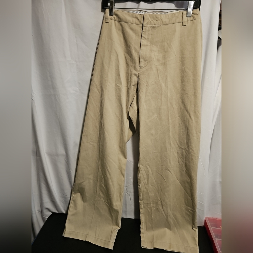 Tommy hillfiger. New Ladys  women's relaxed fit. Tan Pants Size 20